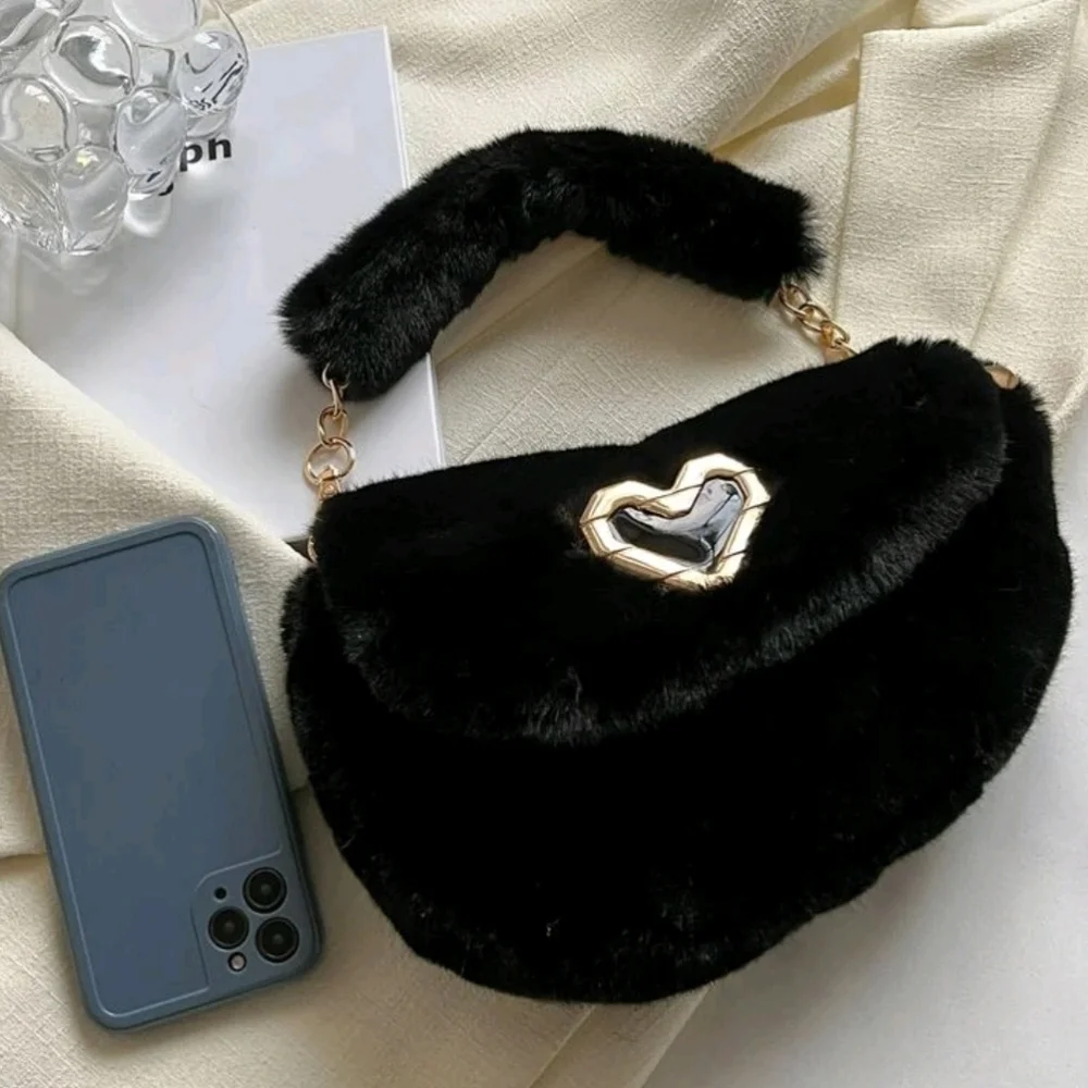 Saddle Bag Y2K Black Faux Fur Shoulder Bag Plush Heart Gold Chain Handbag